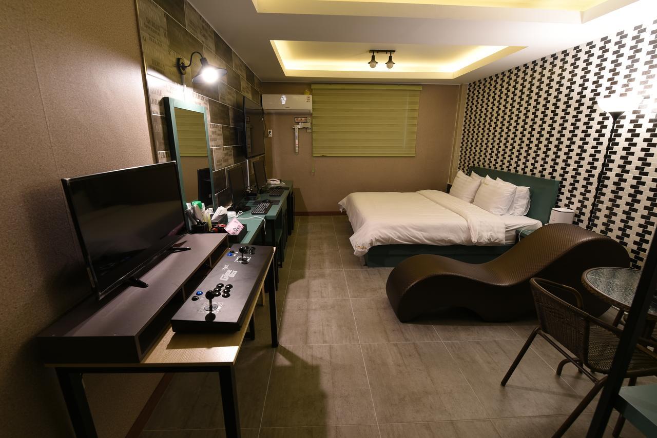 Jecheon Q Motel Exterior photo
