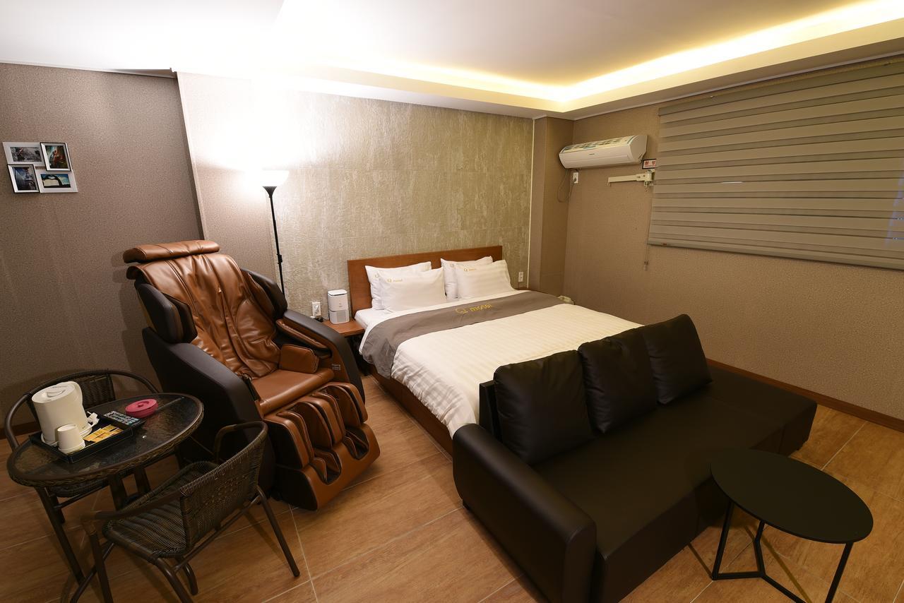 Jecheon Q Motel Exterior photo
